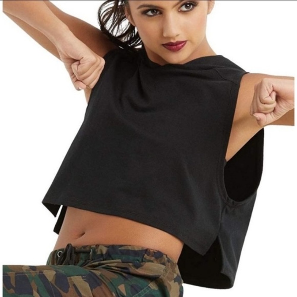 Urban Groove | Hooded Crop Top